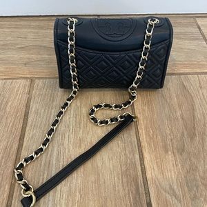 Small black Tory Burch handbag with chain strap